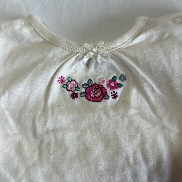 The Children's Place - long sleeve Cream and Pink Floral Kids Onesie Bodysuit - Picture 2 of 3